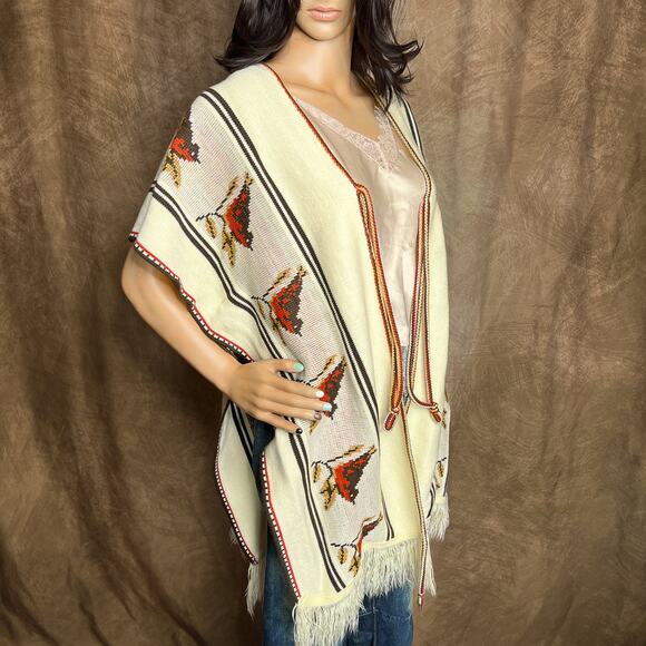 Vintage 70s Western Bird Fringe Open Front Poncho Cardigan Short Sleeve Knit - Picture 8 of 9